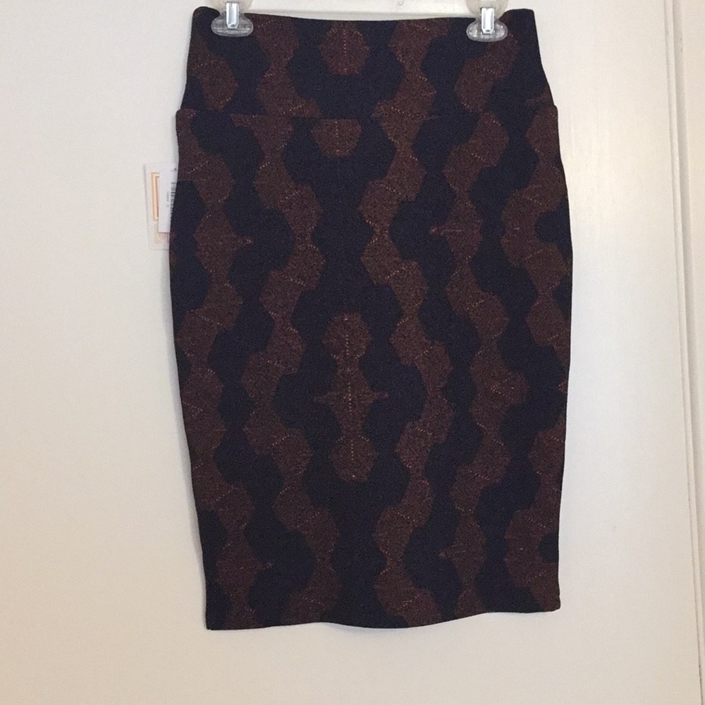 S Lularoe Cassie Skirt